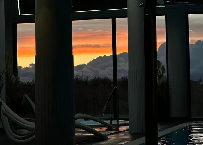 Westin House Resort&spa *